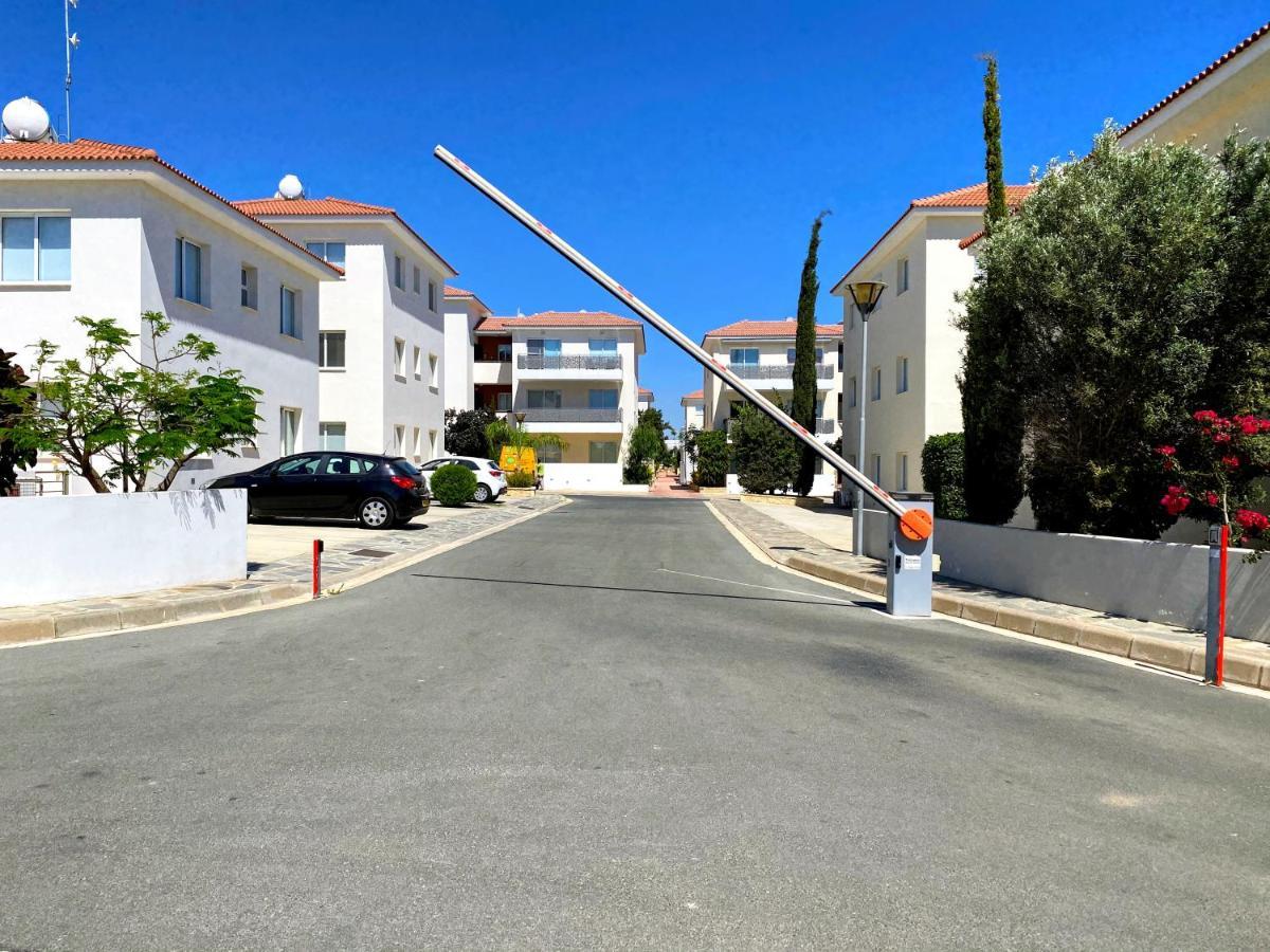 Domino Blue Apartment Παραλίμνι Εξωτερικό φωτογραφία